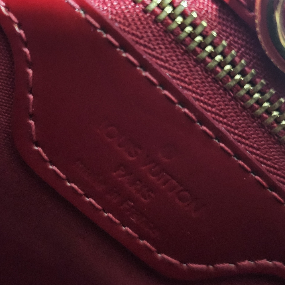 Louis Vuitton Red Women's Bag